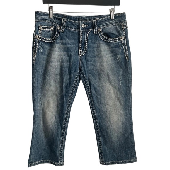 Miss Me Capri Jeans Womens 31 Mid Rise Embellished flap Pockets Faded Distressed - Picture 2 of 14